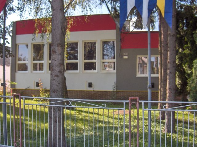 Fotogaléria Kultúrno-spoločenské centrum obce Pinkovce (2) Kultúrno-spoločenské centrum obce Pinkovce