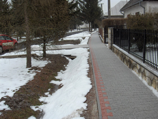 Fotogaléria Rekonštrukcia miestnych komunikácií, chodníkov a vrejných priestorov v obci Dúbravka (4) Rekonštrukcia miestnych komunikácií, chodníkov a vrejných priestorov v obci Dúbravka
